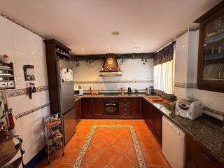 Chalet en venta en Zona Fuentemora en Antequera