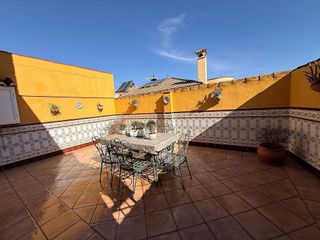 Chalet en venta en Zona Fuentemora en Antequera