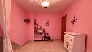 Casa adosada en venta en Cuéllar