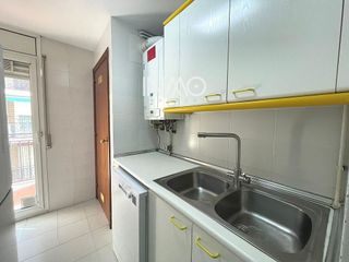 Piso en venta en Zona Mercat en Rubí