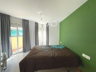 Piso en venta en Zona Mercat en Rubí