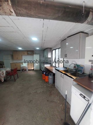 Casa adosada en venta en Lucena