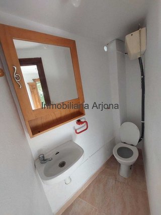 Casa adosada en venta en Lucena