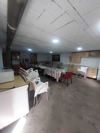 Casa adosada en venta en Lucena