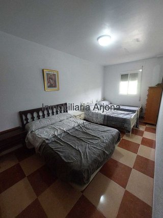 Casa adosada en venta en Lucena