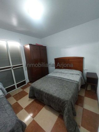 Casa adosada en venta en Lucena