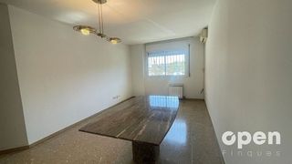 Piso en venta en La Cogullada en Terrassa