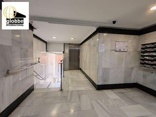 Piso en venta en Parque Ayala - Jardín de la Abadía - Huelín en Málaga