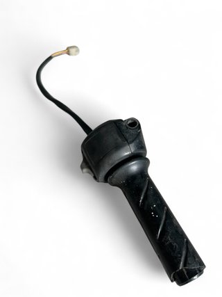 Puño Acelerador + Mandos Peugeot 50