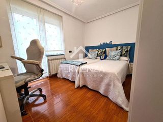 Piso en venta en Zona Teatro Campoamor en Oviedo