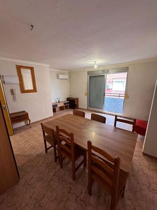 Piso en venta en El Mercado en Manises