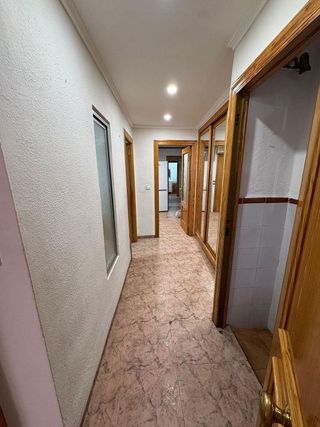 Piso en venta en El Mercado en Manises