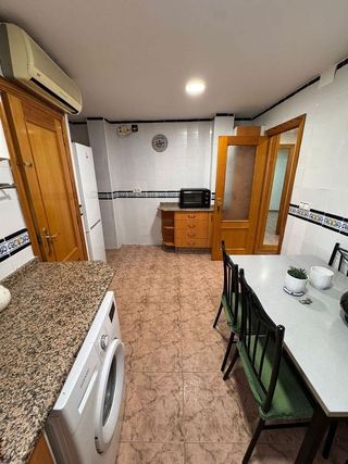 Piso en venta en El Mercado en Manises