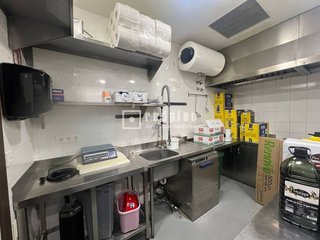 Local comercial en venta en El Bajondillo en Torremolinos