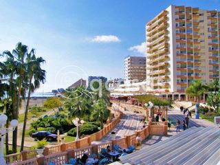 Piso en venta en Puerto Marina en Benalmádena