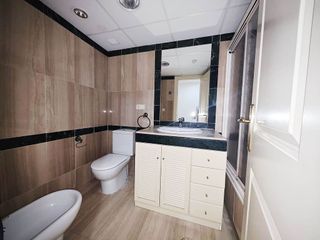 Piso en venta en Puerto Marina en Benalmádena