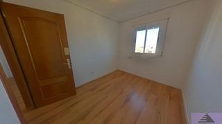 Piso en venta en Fuenlabrada II - El Molino en Fuenlabrada