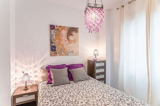 Piso en venta en La Goleta - San Felipe Neri en Málaga