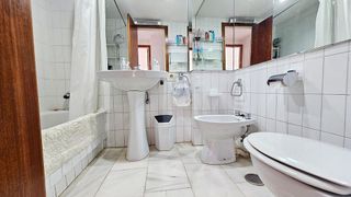 Piso en venta en Puerto Marina en Benalmádena