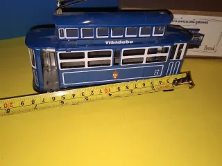 Tranvia Hojalata Tibidabo en caja