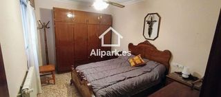 Piso en venta en Carolinas Altas en Alicante