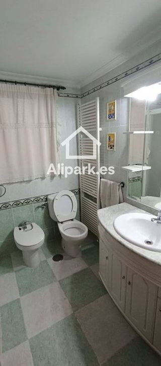 Piso en venta en Carolinas Altas en Alicante