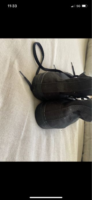 Converse negras altas