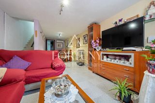 Chalet en venta en Constantí