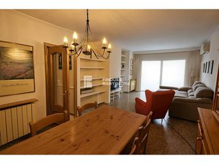 Piso en venta en L'Eixample en Figueres