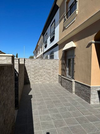 Casa adosada en venta en Campillos