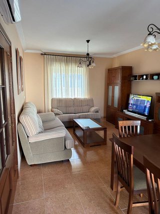 Casa adosada en venta en Campillos