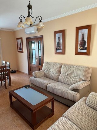 Casa adosada en venta en Campillos