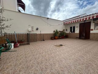 Chalet en venta en Tomelloso