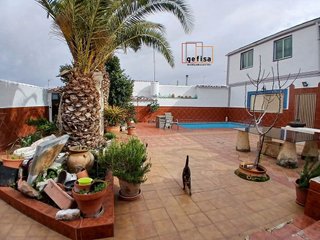 Casa adosada en venta en Valdepeñas