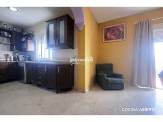 Casa adosada en venta en Alcalá del Río