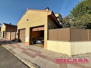 Casa adosada en venta en Illescas