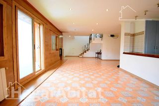 Chalet en venta en Plaça Eliptica-Republica Argentina-Germanies en Gandia