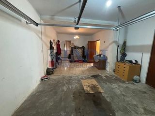 Chalet en venta en Valdepeñas