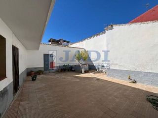 Chalet en venta en Valdepeñas