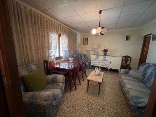 Chalet en venta en Valdepeñas