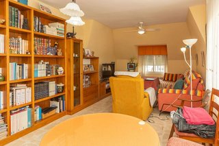 Chalet en venta en Baza