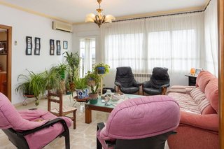 Chalet en venta en Baza