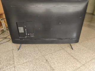 Televisión Samsung Negra se dio un golpe