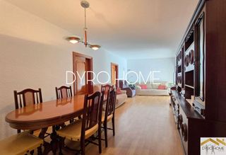 Piso en venta en El Castell-Poble Vell en Castelldefels