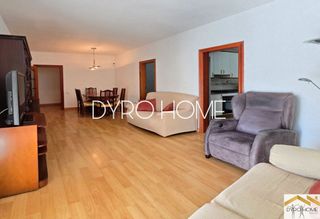 Piso en venta en El Castell-Poble Vell en Castelldefels