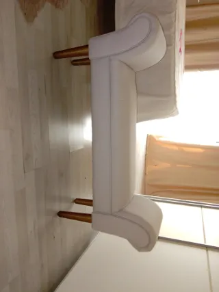 Diván dormitorio beige tela