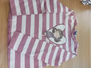 Lote 3 camisetas manga larga niña y 1 de regalo.