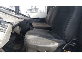 Nissan L35.08 Caja Basculante