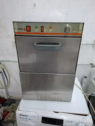 Lavavajillas industrial Fagor LVC-15