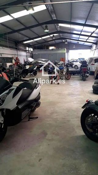 Nave industrial en venta en Ciudad de Asís en Alicante